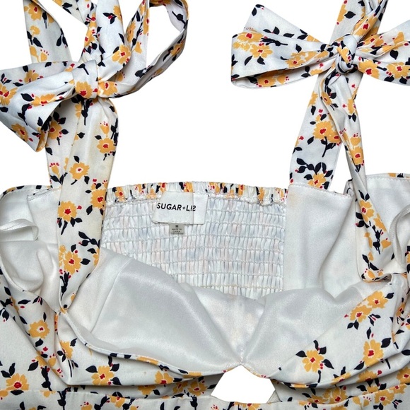 Sugar Lips Sunday Floral Cut Out Jumpsuit Cropped Wide Leg Romper Medium - Picture 4 of 5